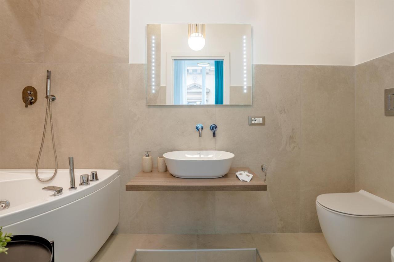 Mag 179 Bed & Spa Palermo Bagian luar foto