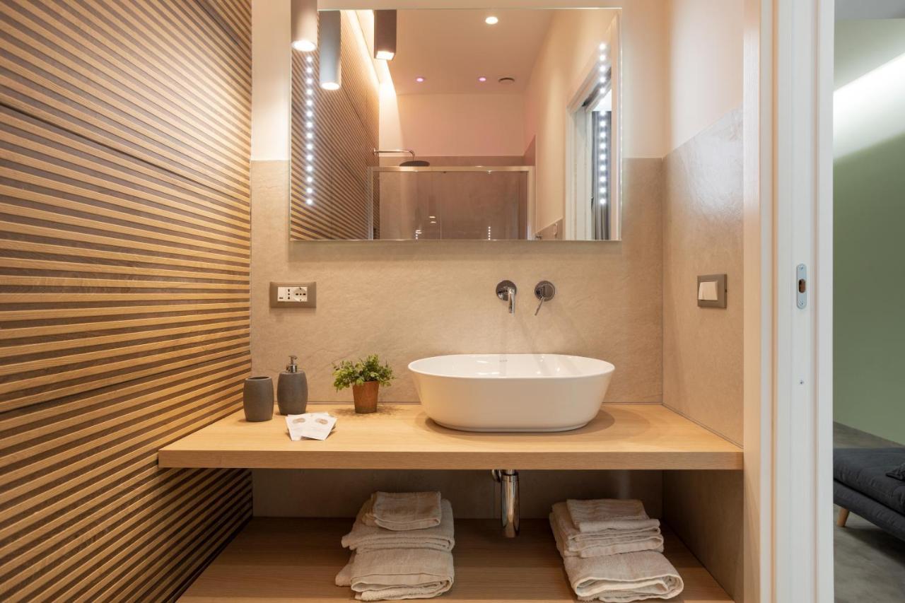 Mag 179 Bed & Spa Palermo Bagian luar foto